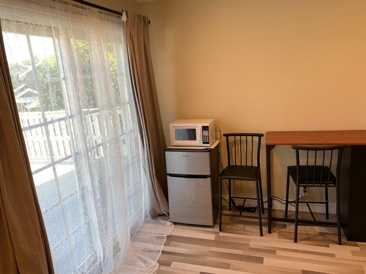 Lovely Room In Private House Near Disneyland Anaheim Exterior foto